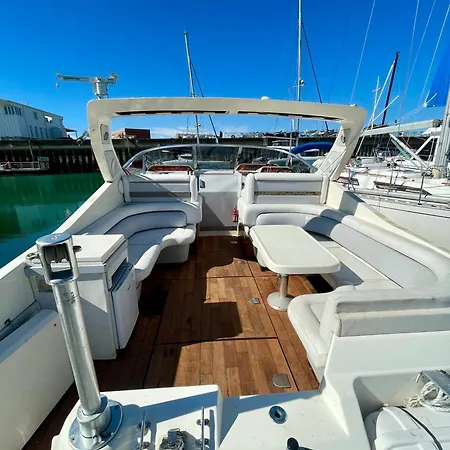Experience Sur Un Bateau - Conforme Au Nouveau Reglement Apartment La Rochelle (Charente-Maritime)