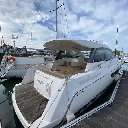 Apartment Experience Sur Un Bateau - Conforme Au Nouveau Reglement *